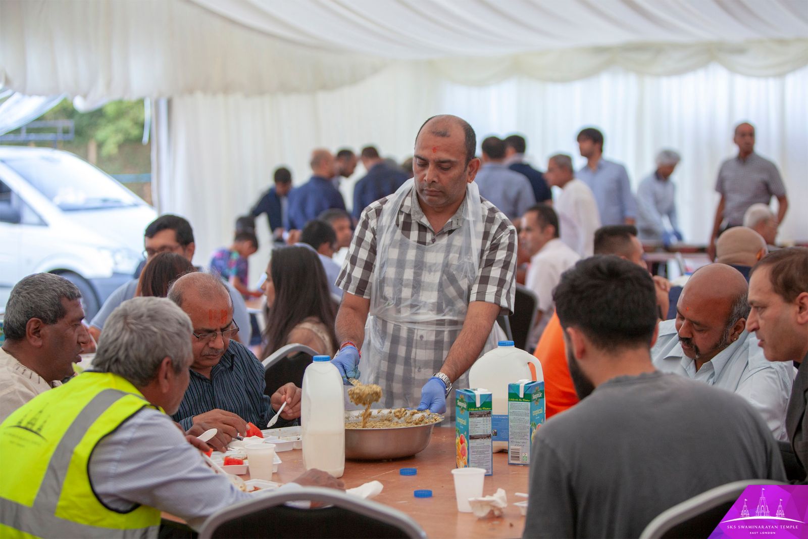 ©1987-2017 SKS Swaminarayan Temple East London